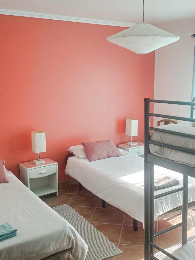 Хостел Cloud To Chill Surfhouse Baleal Феррел Екстер'єр фото